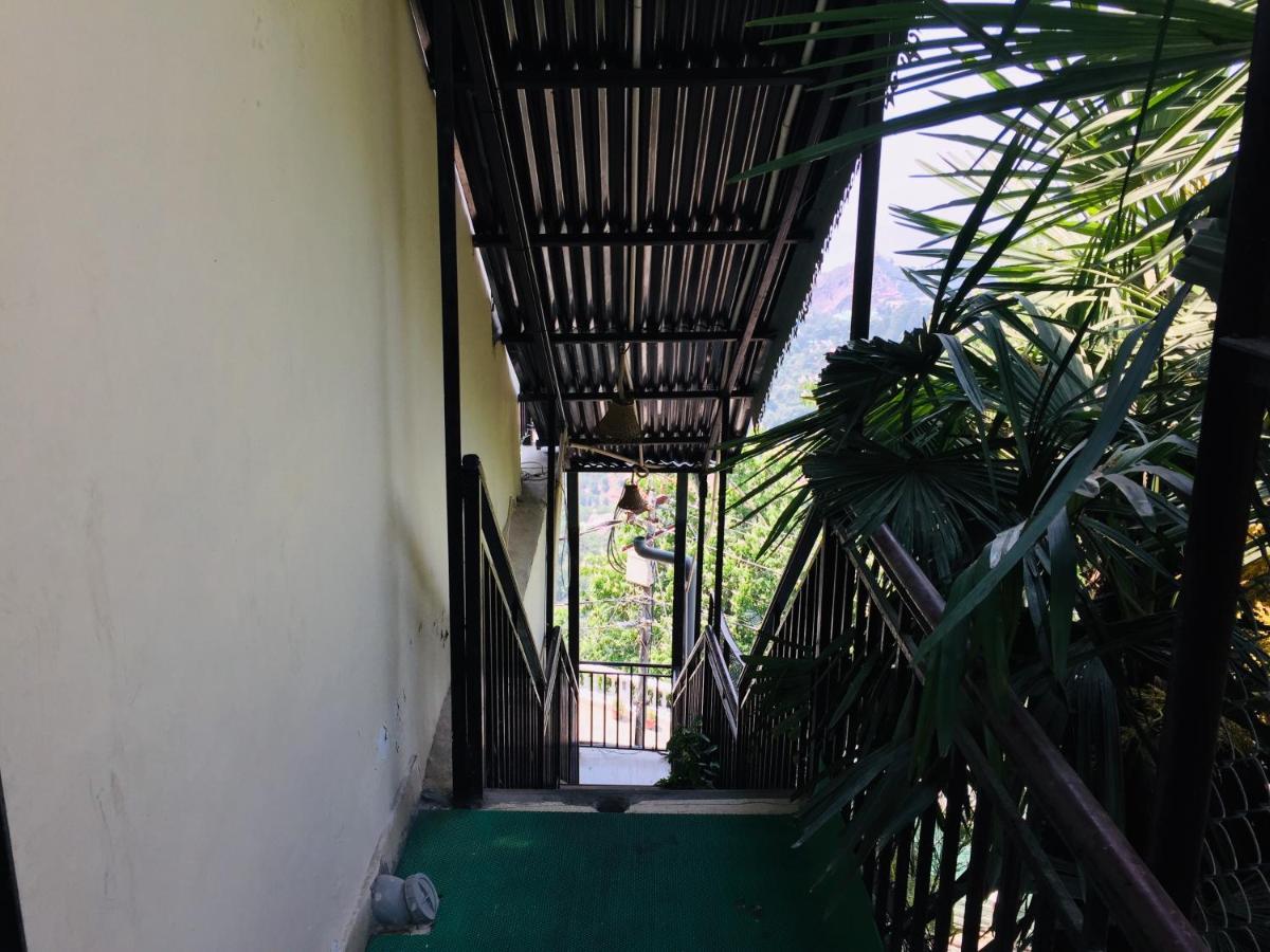 Hotel Prem G, มัสซูรี ภายนอก รูปภาพ